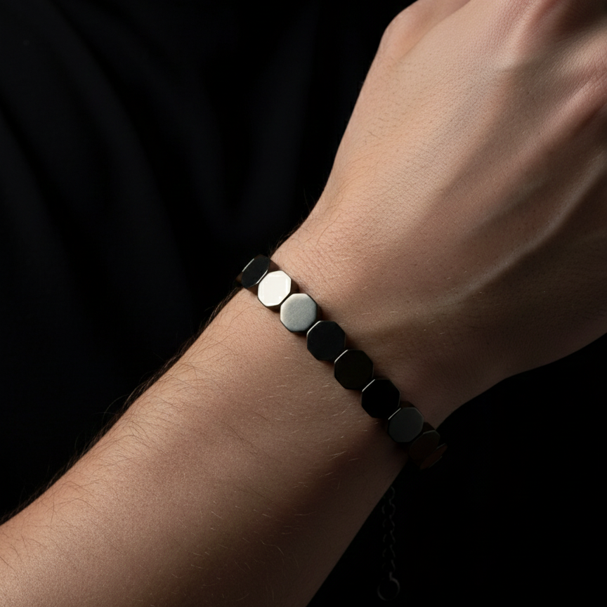 Metallic Octalink Bracelet (Black)
