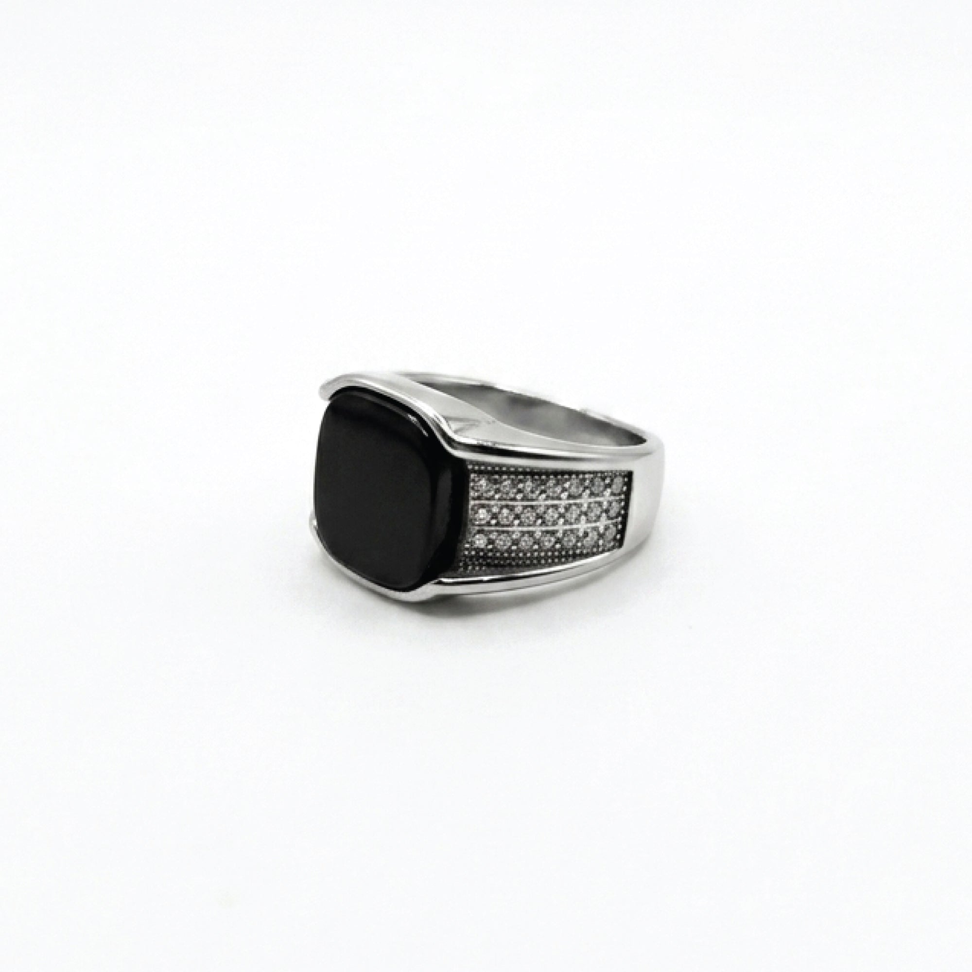 Rhodium plated black onyx ring