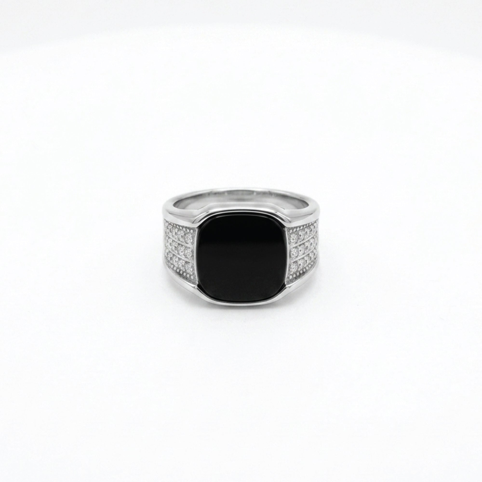 Rhodium plated black onyx ring