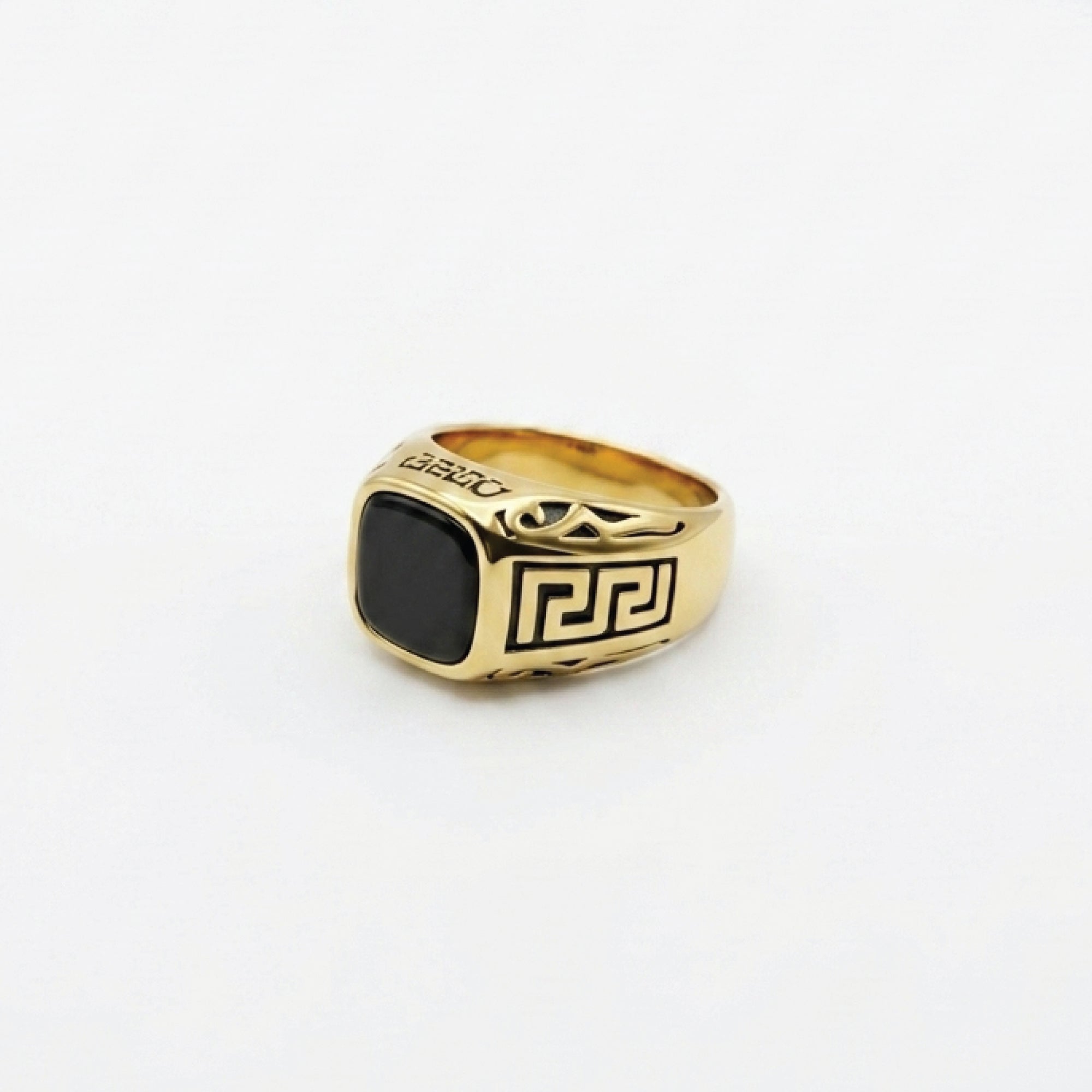 Black Stone Meander Ring