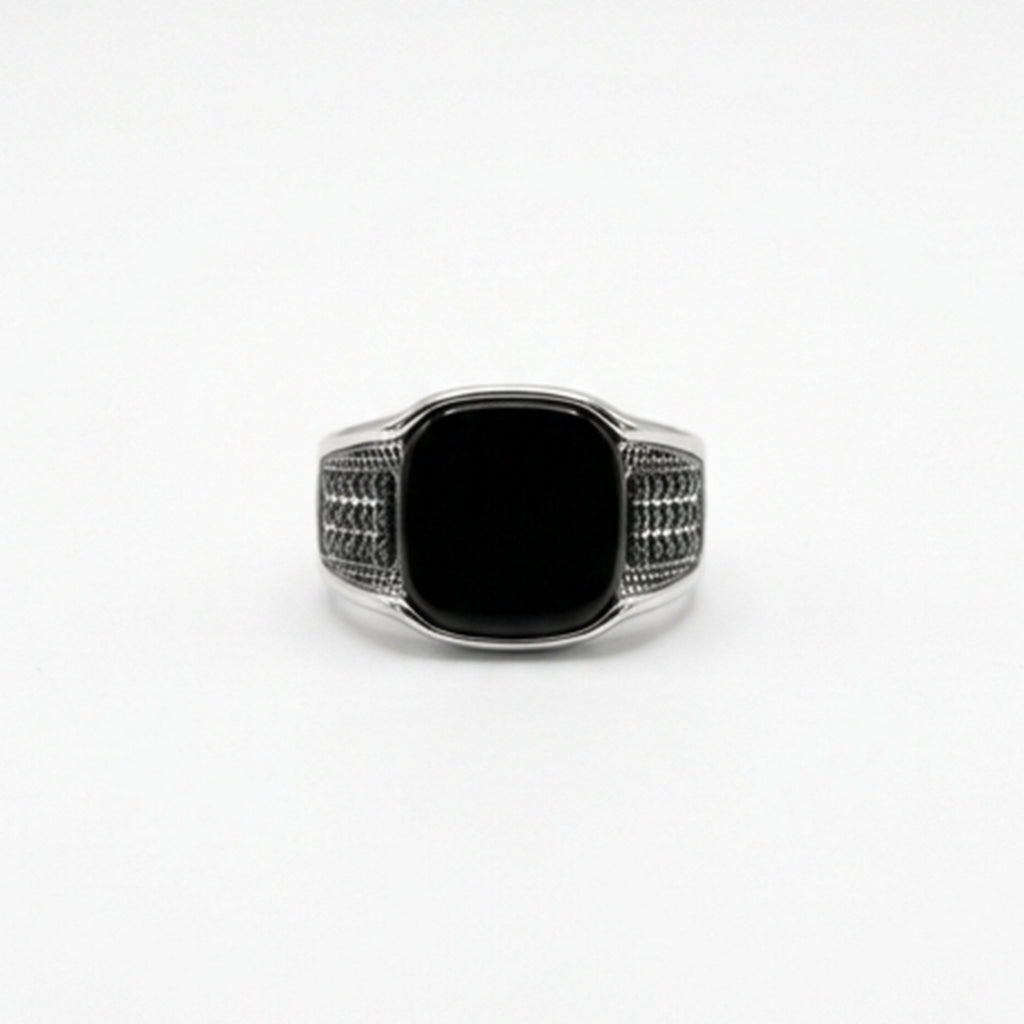 Rhodium plated black onyx ring