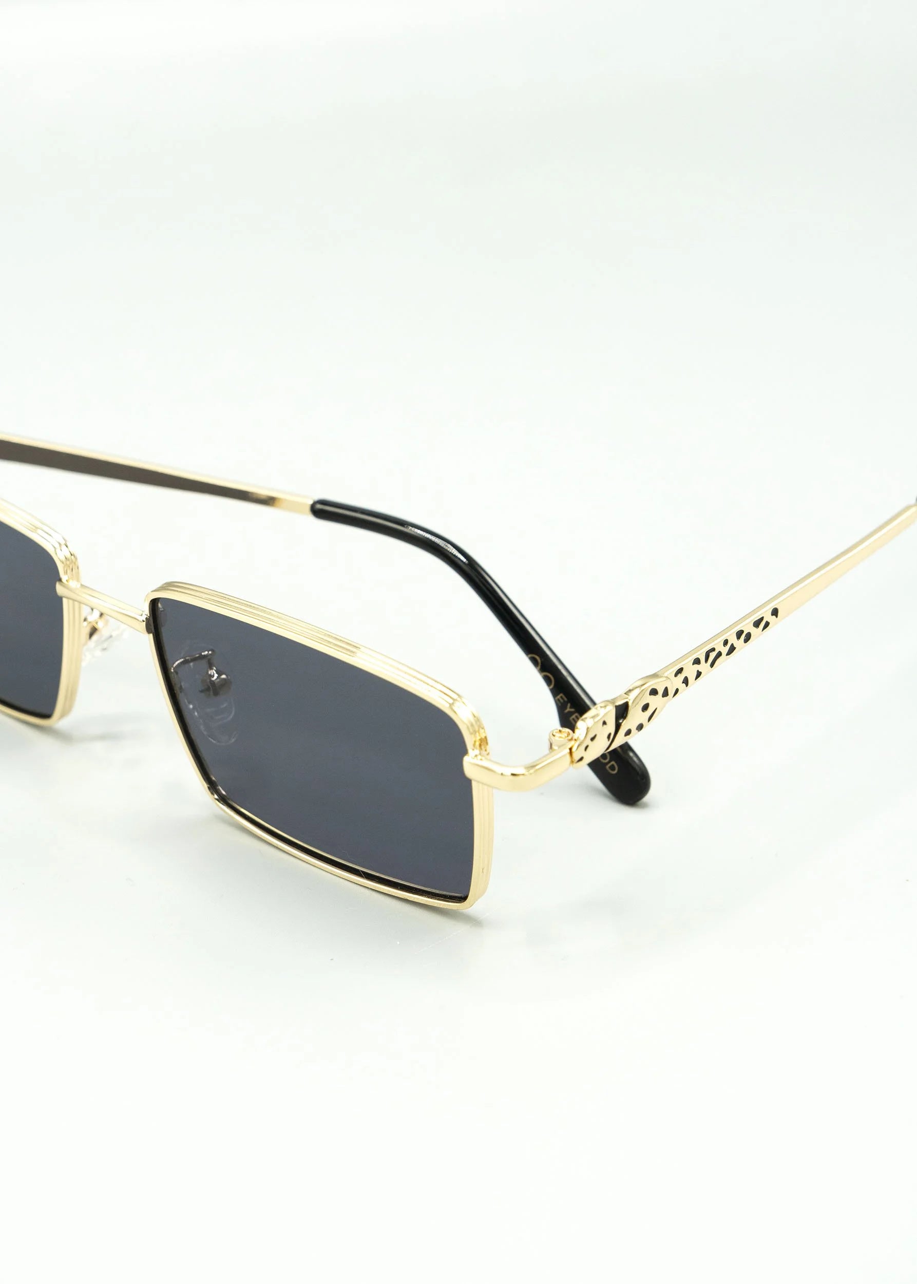 Textured Metal Square Frame Fashion Glasses